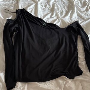 Elegant Black Off-Shoulder Top Never worn No tags